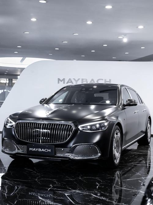 佛山140岚图汽车的售后服务让用户无忧出行，迈巴赫未来的豪华车趋势